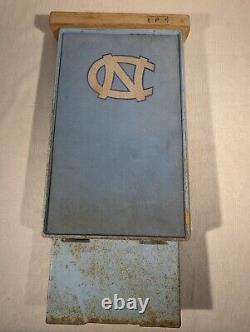 Auditorium Carmichael UNC Arena des Tar Heels de Caroline du Nord Accoudoir Michael Jordan