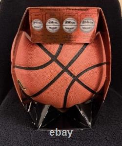 Ballon de basket signé par Tyler Hansbrough NCAA Wilson UNC Tar Heels