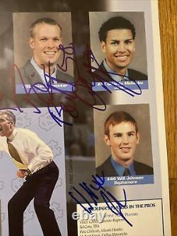 Calendrier poster de basketball des Tarheels de l'UNC 2000-2001 signé par Julius Peppers