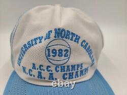 Casquette Vintage des champions ACC NCAA 1982 de l'Université de North Carolina Tar Heels UNC