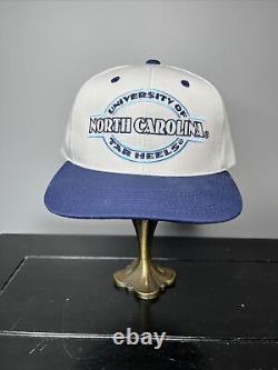 Chapeau casquette UNC North Carolina Tar Heels Youngan Bar Script SnapBack de style Vintage