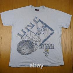 Chemise Tar Heels vintage en taille L de Magic Johnson T's UNC North Carolina Basketball