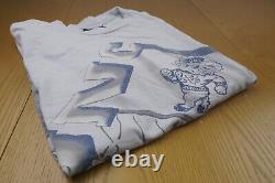 Chemise Tar Heels vintage en taille L de Magic Johnson T's UNC North Carolina Basketball