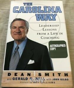 Dean Smith Signe Un Autographe Autographié The Carolina Way Book Jsa Unc Tar Heels
