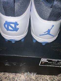 Jordan 10 Superbad UNC Tar Heels Player Exclusive DC1136-144 Taille 10.5 Pas de Couvercle