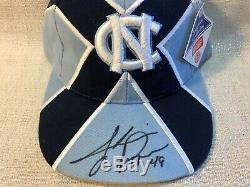 Julius Peppers Signé Unc North Carolina Tar Heels Capitaines Collection Hat Jsa