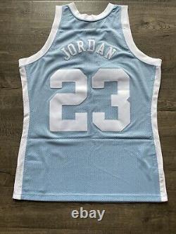 Maillot Authentic Mitchell and Ness North Carolina UNC Tar Heels Michael Jordan L