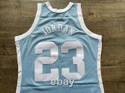 Maillot Authentic Mitchell and Ness North Carolina UNC Tar Heels Michael Jordan L