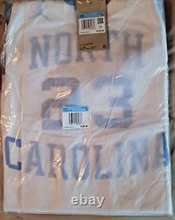 Maillot Nike Jordan DN9341-100 pour hommes, taille moyenne, Dri-Fit UNC Tarheels, édition limitée, neuf avec étiquette