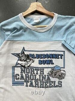 Maillot VTG UNC Tar Heels 1980 Bluebonnet Bowl en deux tons minces Taille M