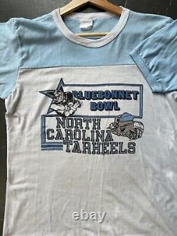 Maillot VTG UNC Tar Heels 1980 Bluebonnet Bowl en deux tons minces Taille M