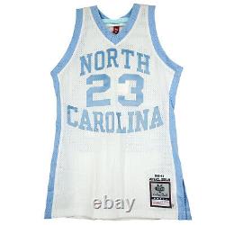 Maillot authentique Michael Jordan UNC Tar Heels Mitchell & Ness NCAA S neuf avec étiquette