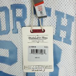 Maillot authentique Michael Jordan UNC Tar Heels Mitchell & Ness NCAA S neuf avec étiquette