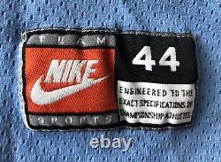 Maillot authentique Nike UNC North Carolina Tar Heels Michael Jordan taille 44 L des années 90