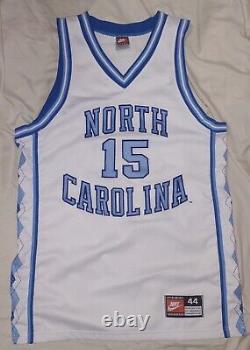 Maillot de basket-ball UNC Tar Heels taille 44 Vintage Authentique Carter Nike VTG Cadeau