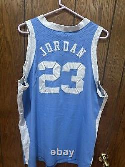 Maillot de basketball NIKE TEAM SPORTS des années 90 UNC TAR HEELS MICHAEL JORDAN cousu XL 48