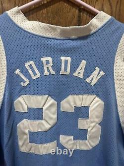 Maillot de basketball NIKE TEAM SPORTS des années 90 UNC TAR HEELS MICHAEL JORDAN cousu XL 48