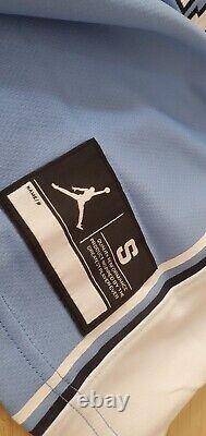 Maillot rétro North Carolina Unc Jersey Nike Air Jordan Nwt Tank Tshirt pour hommes en taille S 1.