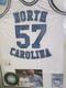 Maillot Signé Des Tar Heels De L'unc 57 Lenny Rosenbluth, Pete Brennan, Joe Quigg - Coa