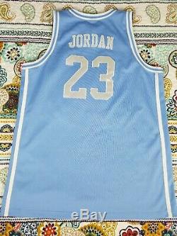 Michael Jordan Unc Jersey De Basket-ball Swingman Tar Heels (caroline Du Nord) Sz XL Vtg