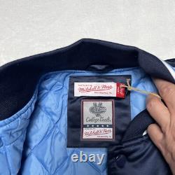 NOUVELLE Veste Satinée Heavyweight Mitchell & Ness UNC Tar Heels L NCAA