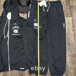 Nike Air Jordan UNC Tarheels 2024 Blackout Dri Fit Elite Échauffement & Casquette New Era