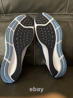 Nike Air Zoom Pegasus 38 Unc Tar Talons Sneakers Chaussures Taille 10.5 Nouveau Pas De Boîte