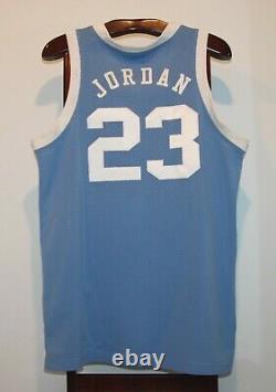 Nike Authentic Michael Jordan Unc Tar Heels Route De Basket-ball Jersey Taille 44