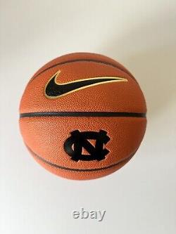 Nouveau ballon de basketball Nike Elite Championship North Carolina UNC Game Ball taille 7