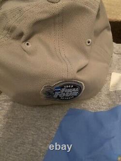 Nouveaux chapeaux de championnat UNC, t-shirts, affiches 2005, 2009, chapeau 1993 d'occasion