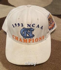 Nouveaux chapeaux de championnat UNC, t-shirts, affiches 2005, 2009, chapeau 1993 d'occasion