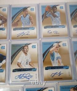 Panini North Carolina Tar Heels Or Ensemble Partiel Autographié /25