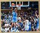 Photo 8x10 De Basket-ball Des Tarheels De L'unc Signée Par Armando Bacot Beckett Bas