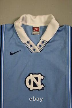 Polo pour hommes Nike Team Sports University Of North Carolina UNC Tarheels d'époque