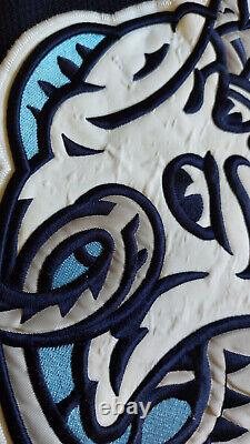 Potentiel de la Caroline du Nord de Jordan Baby Blue NCAA Colosseum XL Tar Heels