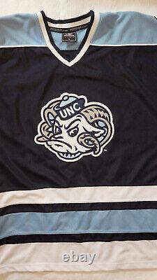 Potentiel de la Caroline du Nord de Jordan Baby Blue NCAA Colosseum XL Tar Heels