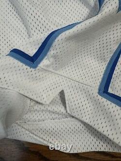 Shorts de basketball UNC Vintage Nike North Carolina Tar Heels XL Blanc RARE NCAA