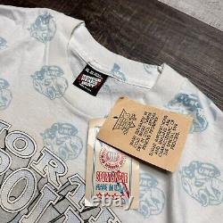 T-shirt North Carolina Tar Heels pour hommes taille XL vintage, couture unique des années 90, imprimé intégral, neuf avec étiquette.