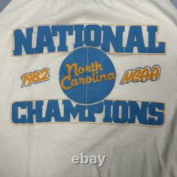 T-shirt VTG UNC Tar Heels Champion NCAA 1982 Jordan Unisexe Small