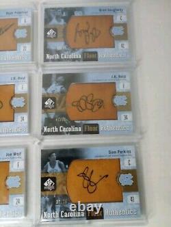 UNC Tar Heels UD Plancher Authentiques Lot d'Autographes Smith Reid Daugherty Perkins