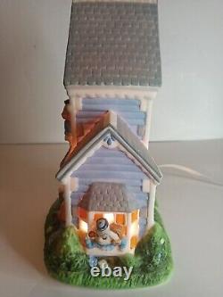 Université de Caroline du Nord 2003 - Porcelaine éclairée slave GO TAR HEELS House UNC