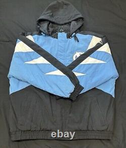 Veste Sharktooth Vintage NCAA Apex North Carolina Tarheels