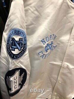 Veste de collection de la ville des Tarheels de Caroline du Nord pour hommes Mitchell & Ness blanche