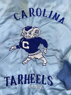 Veste en satin UNC Carolina Tar Heels des années 70 et 80, de collection, avec l'ancien logo rare - Taille M.