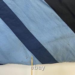 Veste matelassée rétro North Carolina Tar Heels Starter en taille moyenne des années 90 de la NCAA.