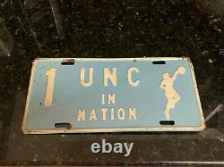 Vintage Rare Unc Tar Heels 1957 Ncaa Basketball National Champs Plaque D’immatriculation