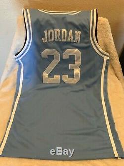 Vintage Tn Nike Elite # 23 Michael Air Jordan Ncaa Unc Tarheels Jersey Cousu