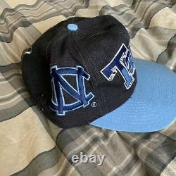 Vintage University Of North Carolina Tarheels Unc Graffiti Snapback Hat Tow Années 90