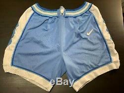 Vtg Nike Talons De Goudron Authentic North Carolina Unc Vintage Short XL Jordan Ncaa