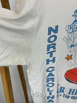 Vtg Salem En Caroline Du Nord Sportswear Unc Tar Heels Aerial Assault T-shirt Taille XL